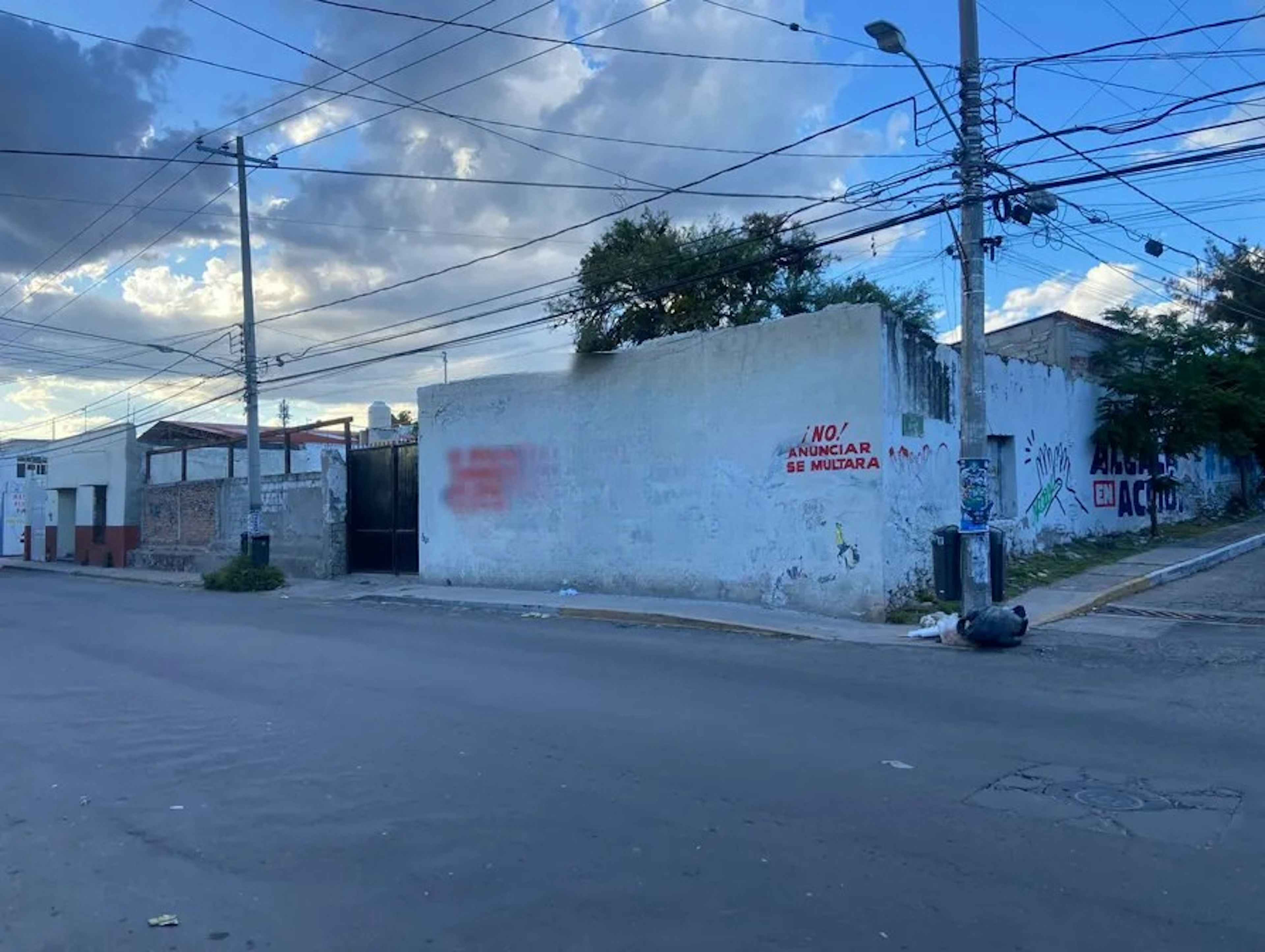 Terreno Venta Esquina Los Alcanfores 10,000,000 Rocjim R2