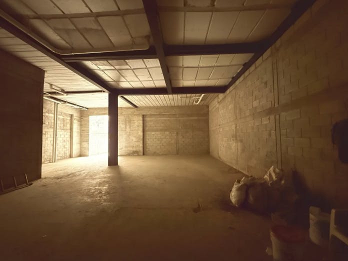 Local Comercial Spot2