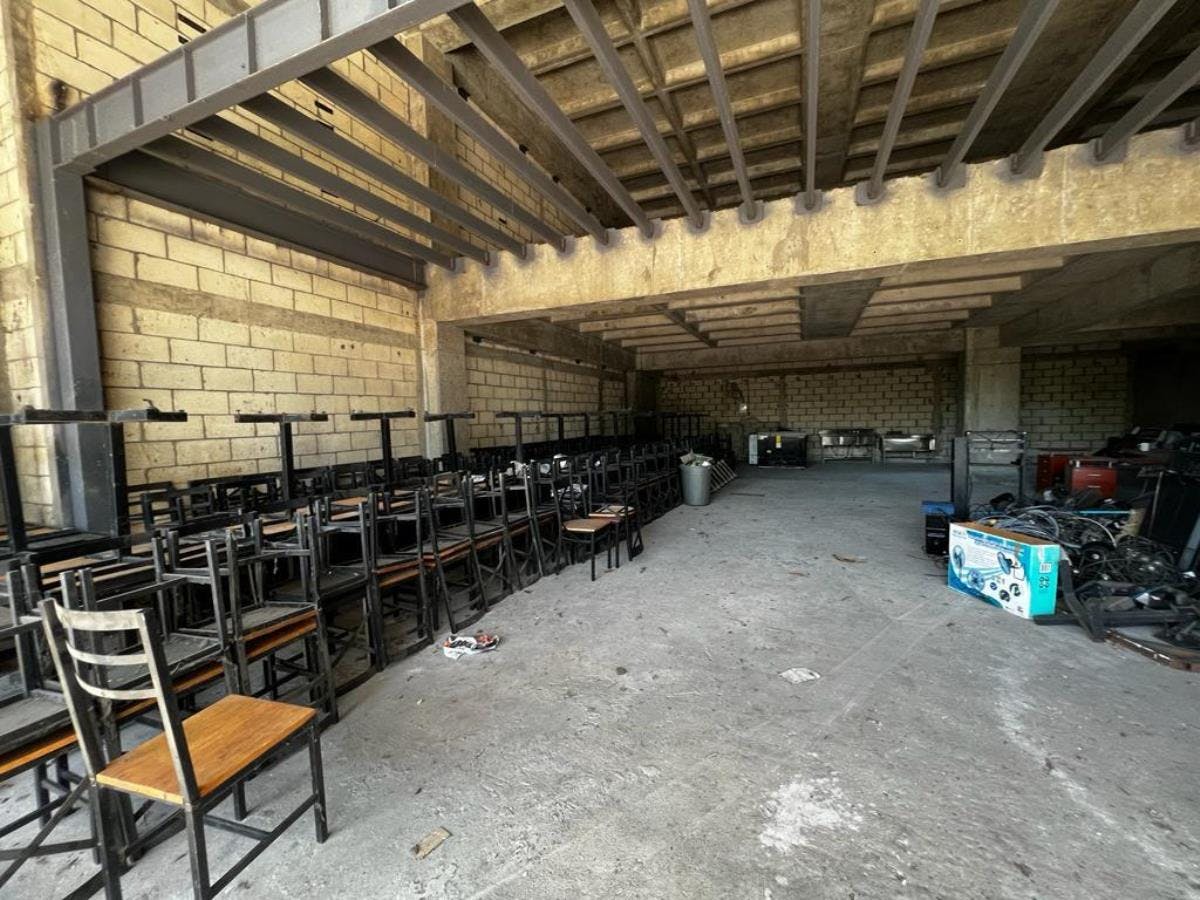 Local Comercial Spot2