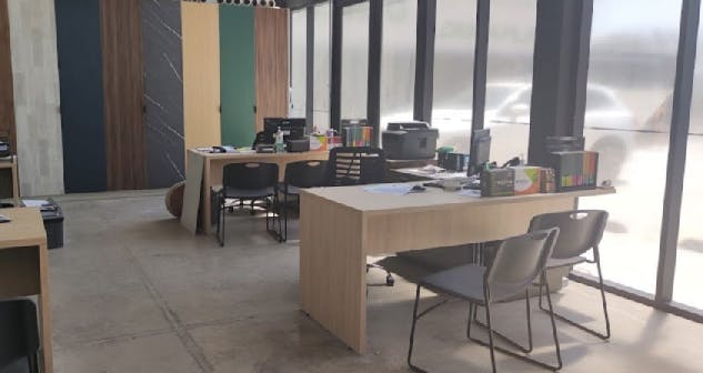 Local Comercial Spot2