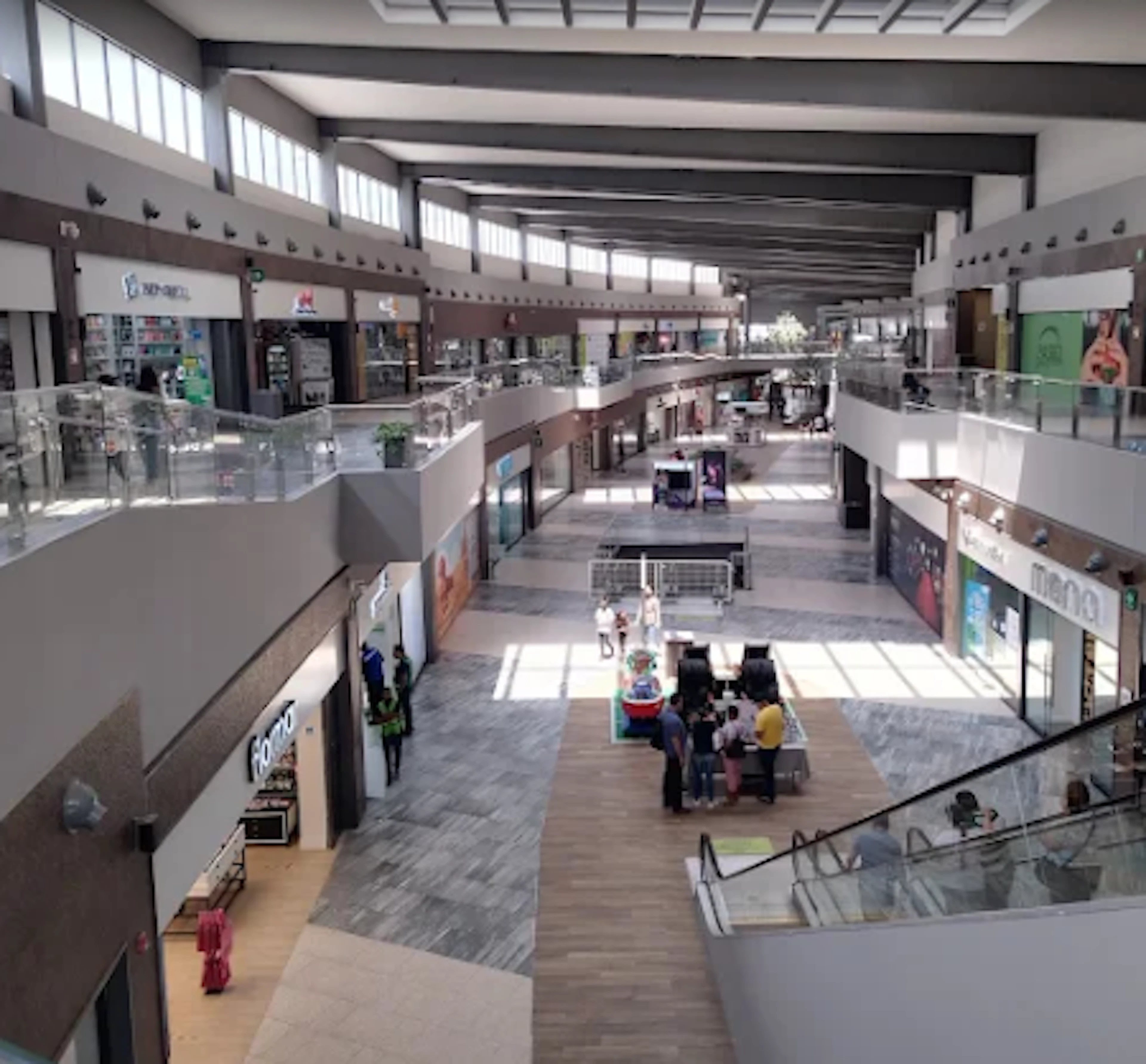 Local Comercial Spot2