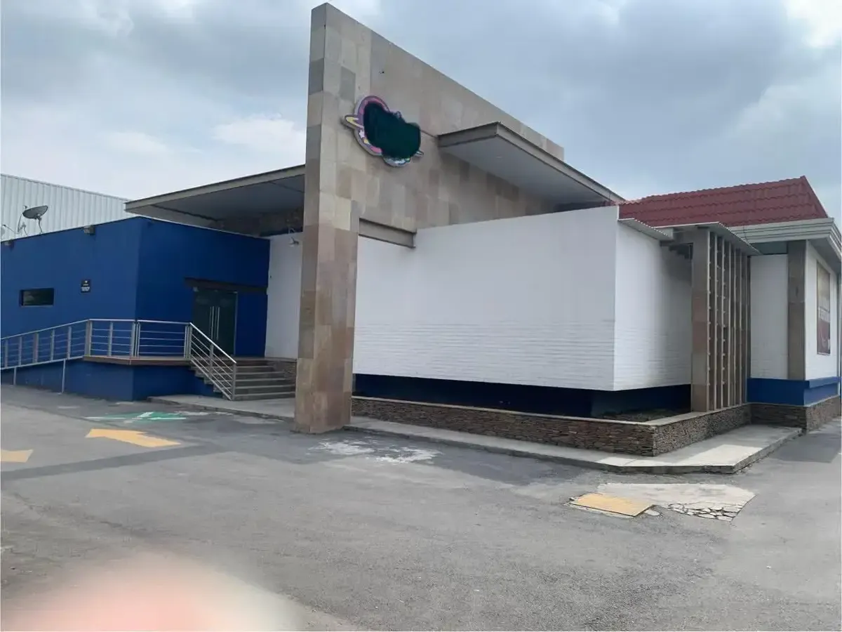 Local Comercial Spot2