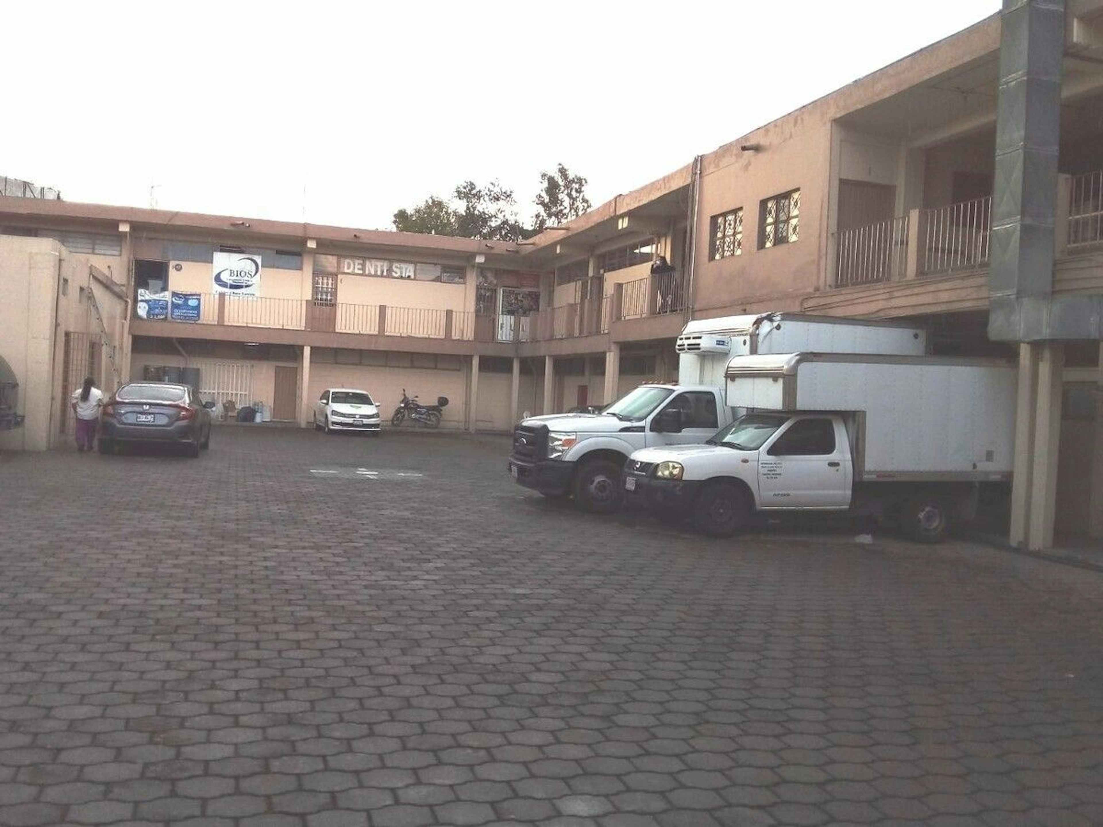 Avenida Doctor Gustavo Baz Sur 10