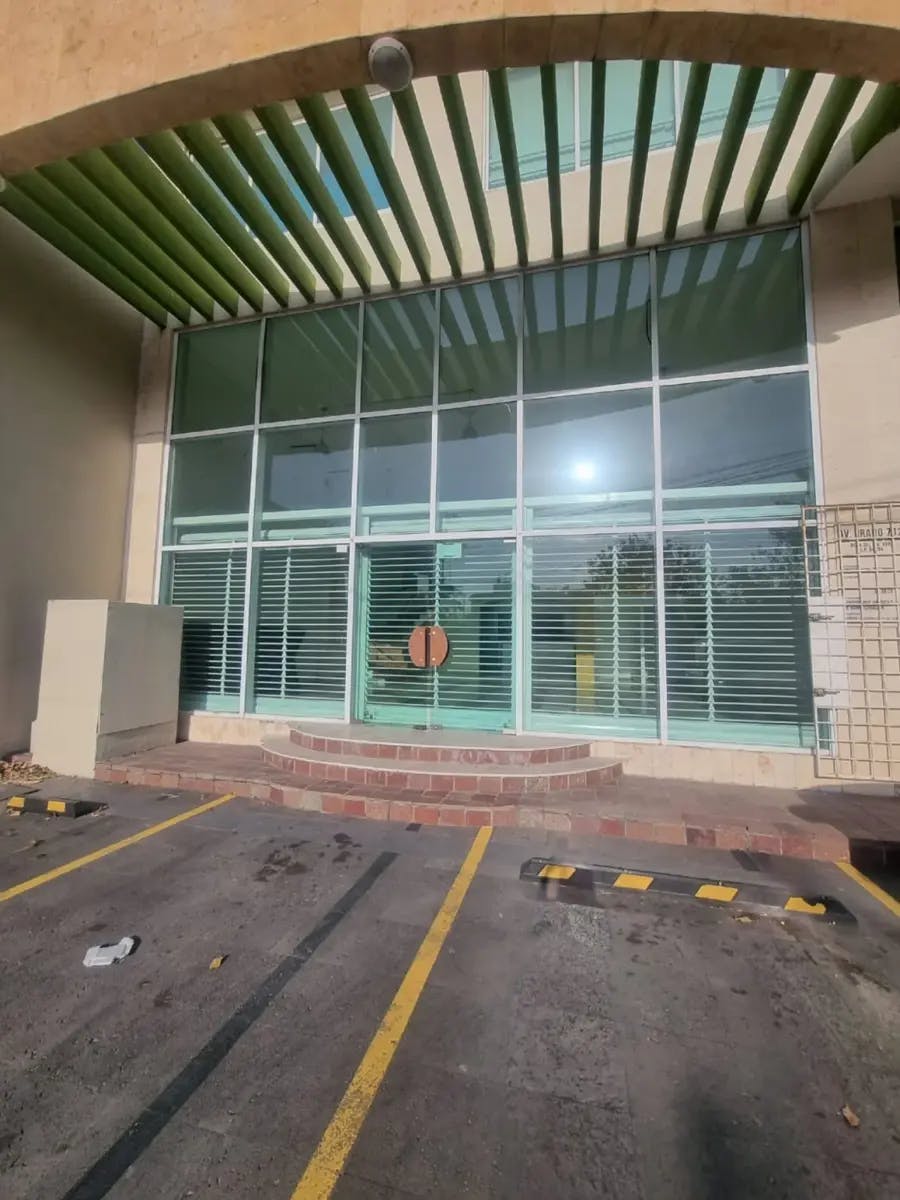 Local Comercial Spot2