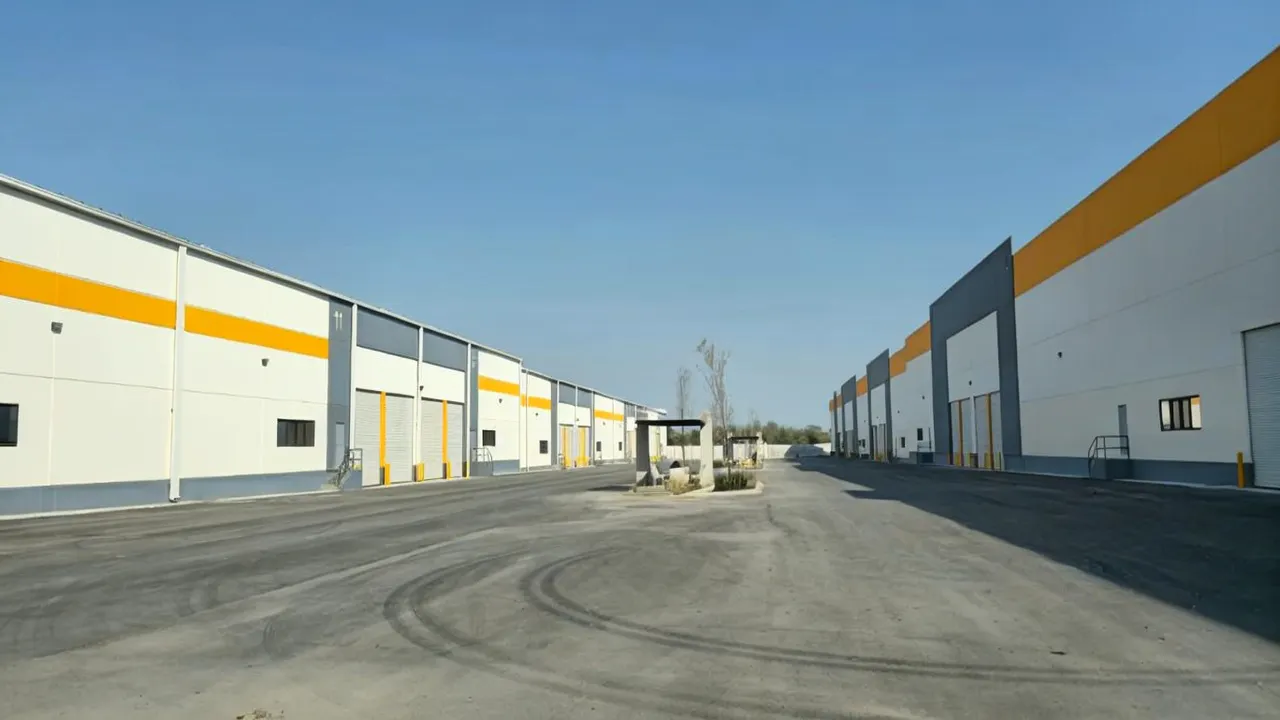 Industrial Spot2