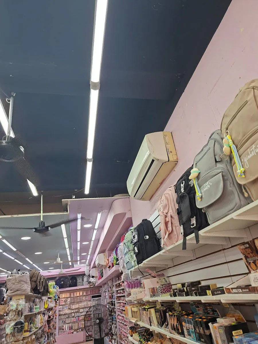 Local Comercial Spot2