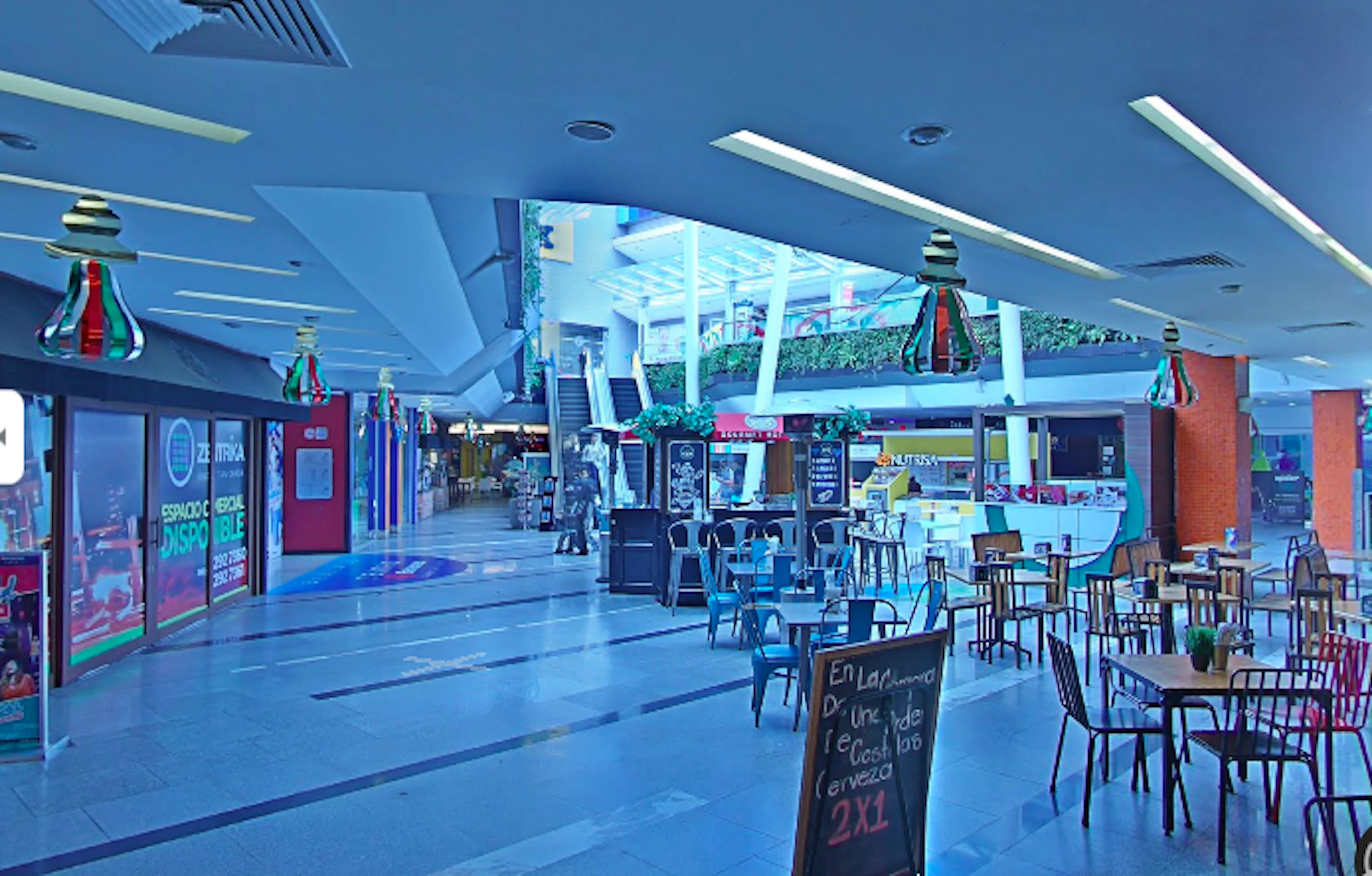 Local Comercial Spot2