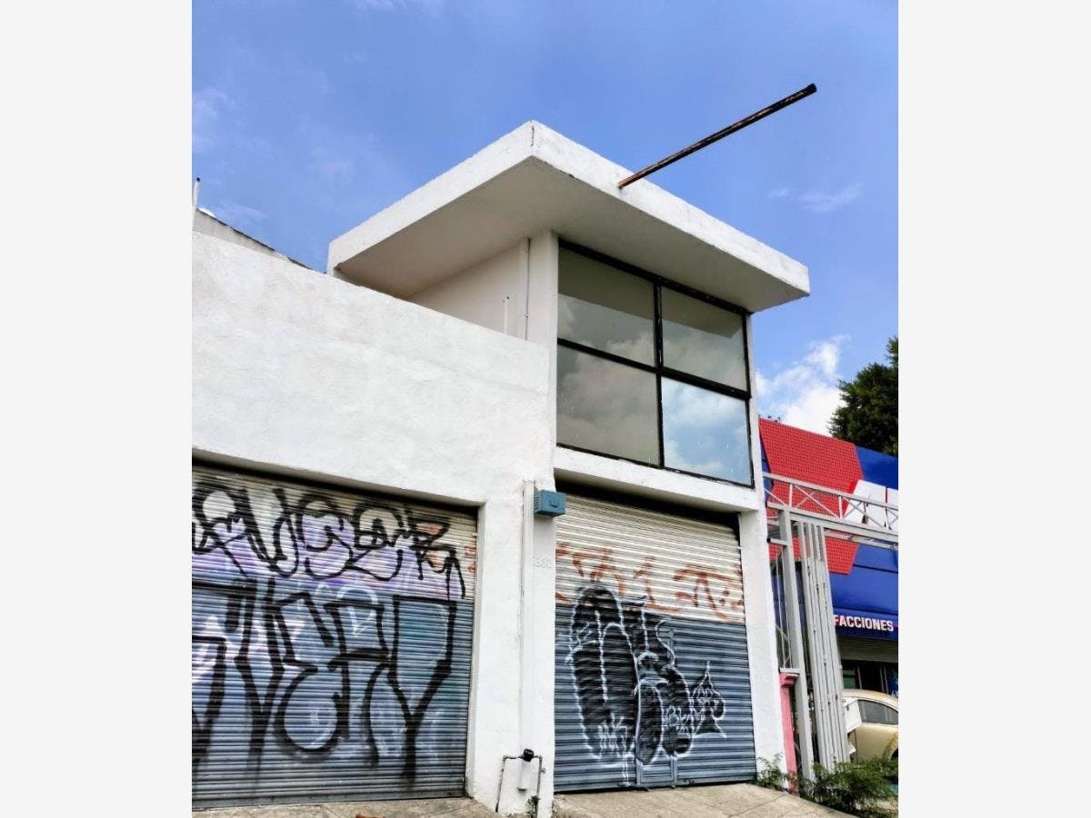 Local Comercial Spot2