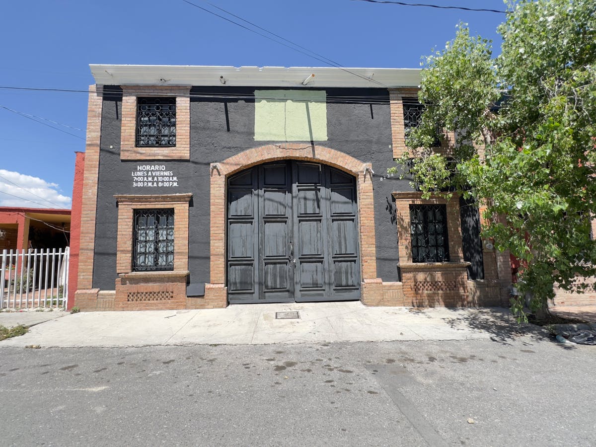 Local Comercial Spot2