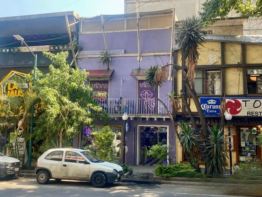 Local Comercial Spot2