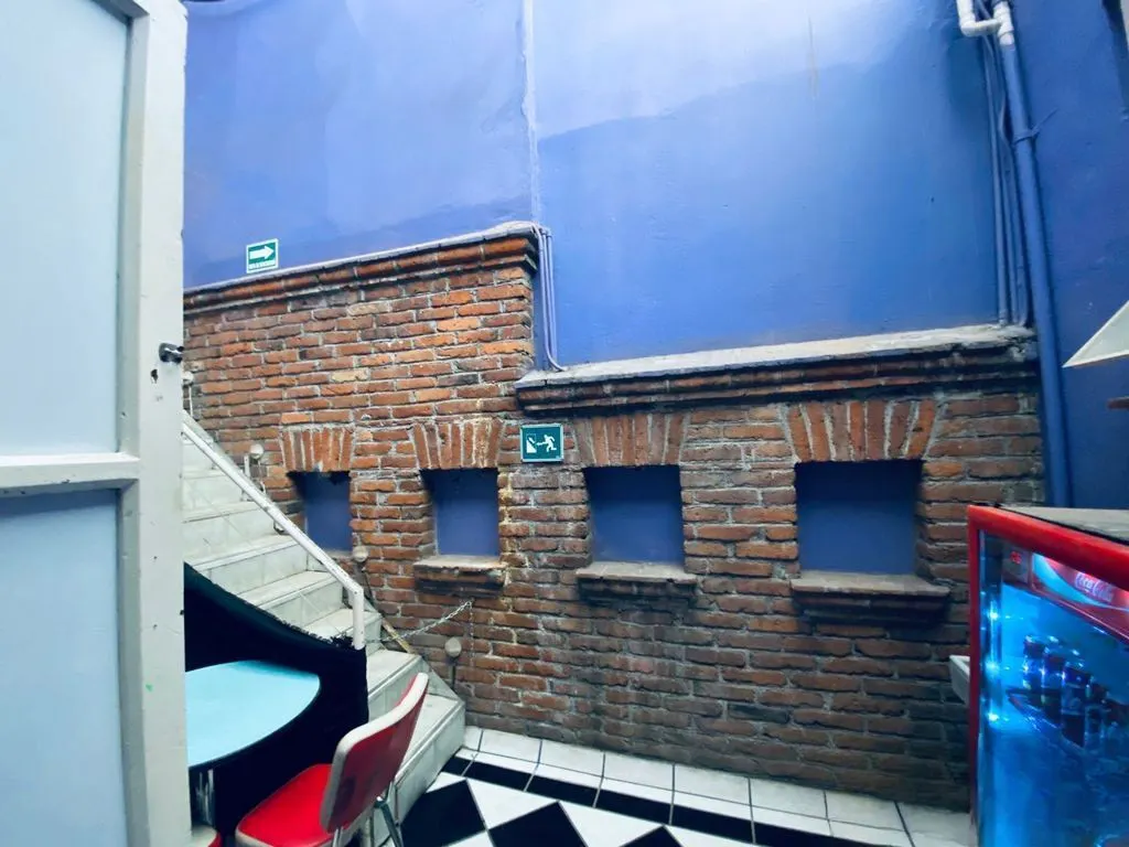 Local Comercial Spot2