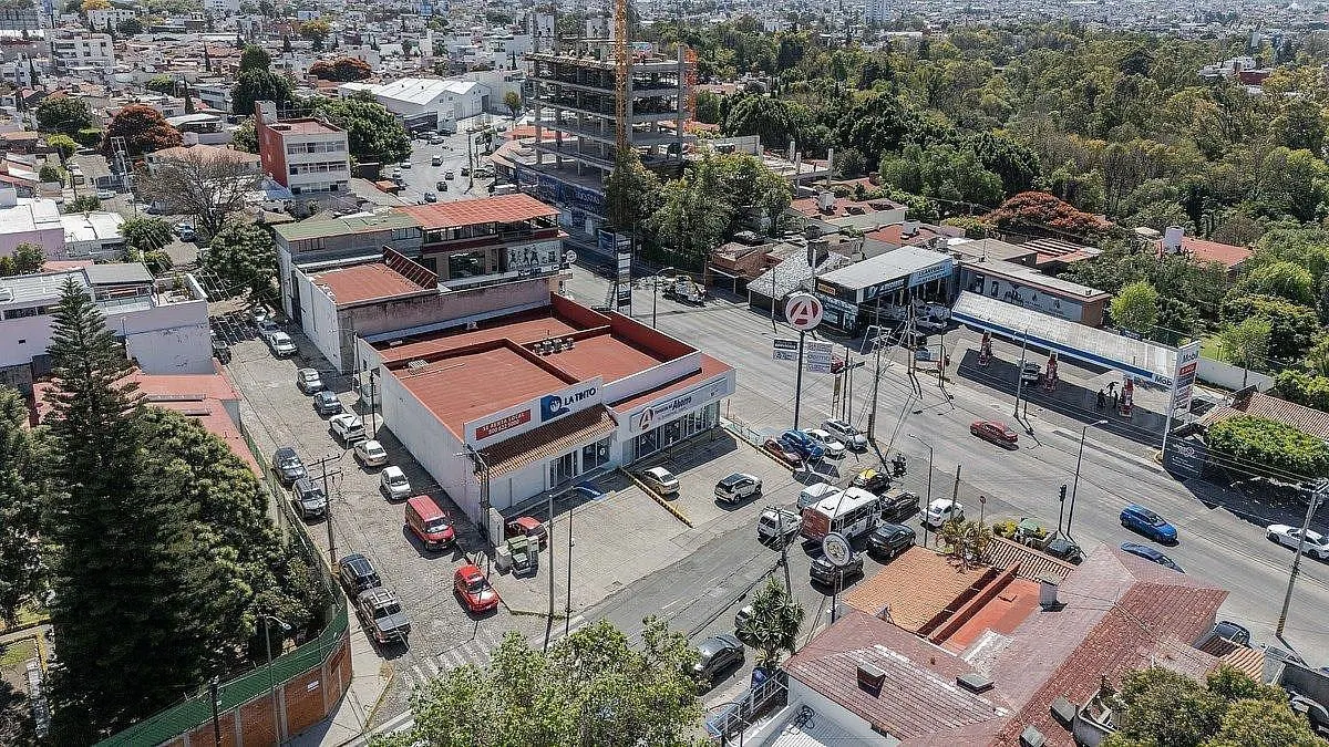 Local Comercial Spot2