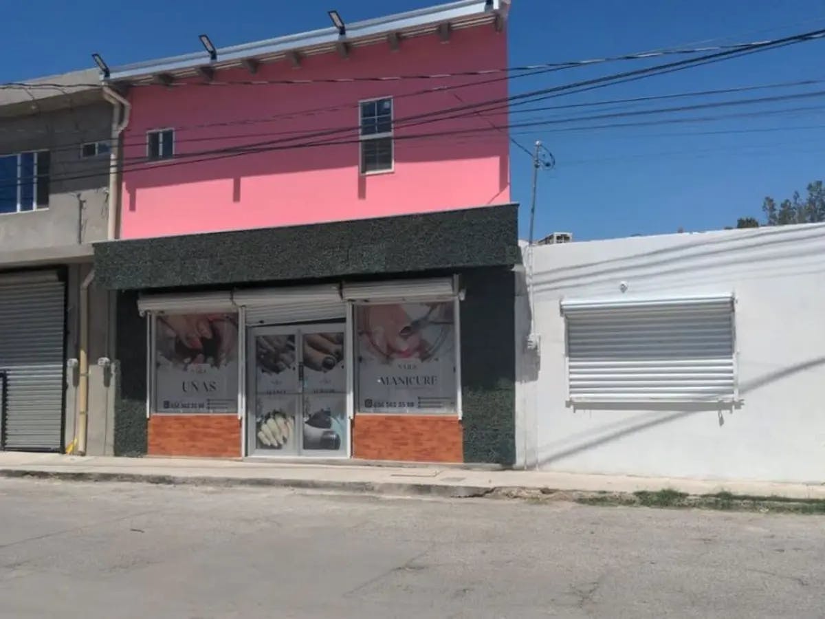 Local Comercial Spot2