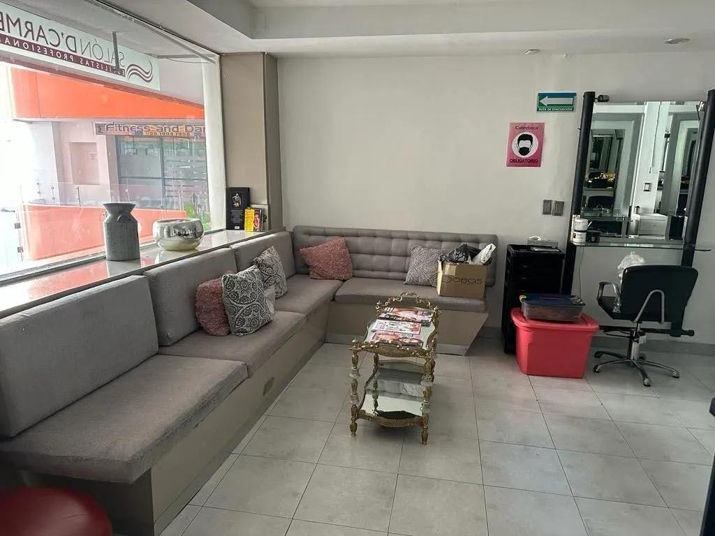 Local Comercial Spot2