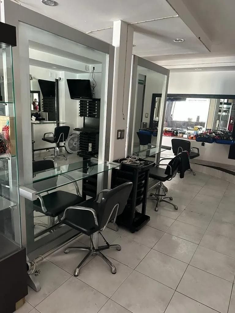 Local Comercial Spot2