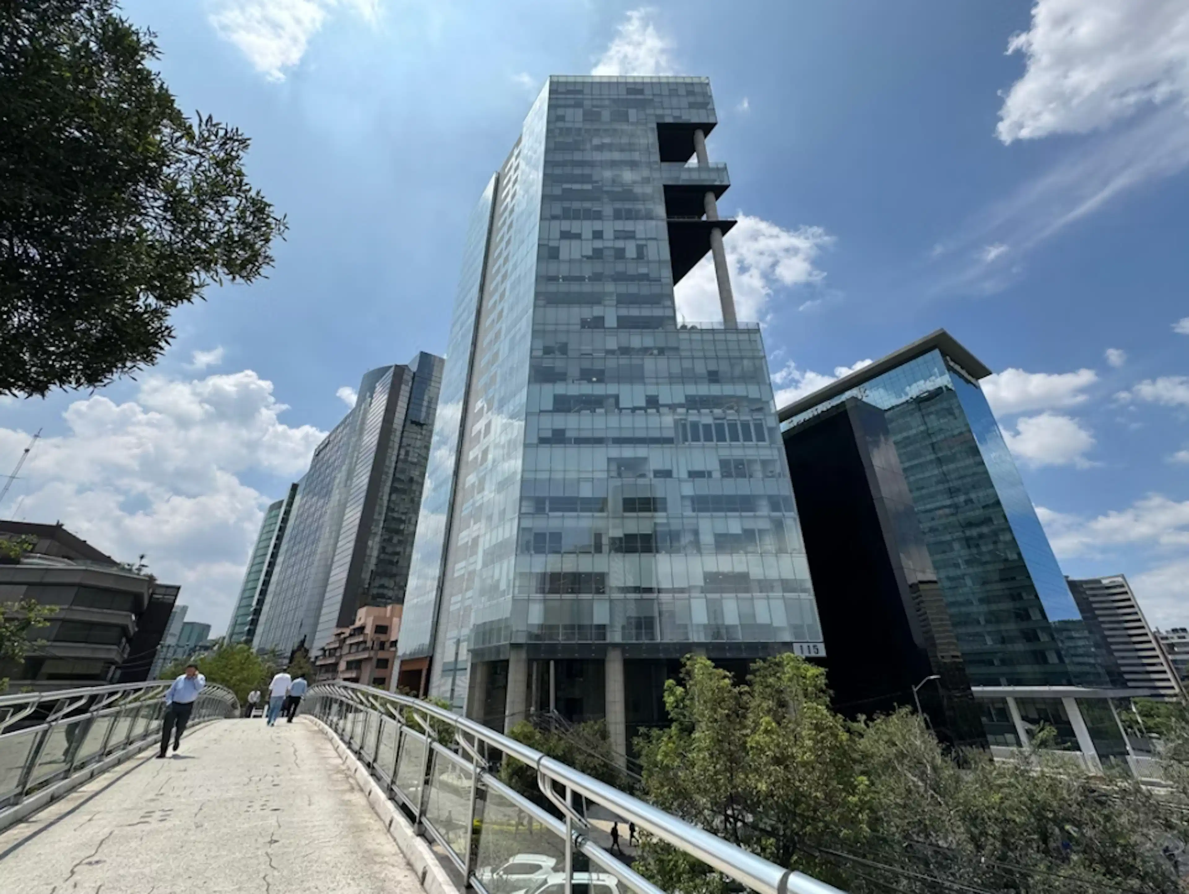 Piso 25