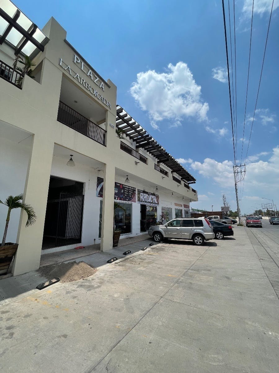 Local Comercial Spot2