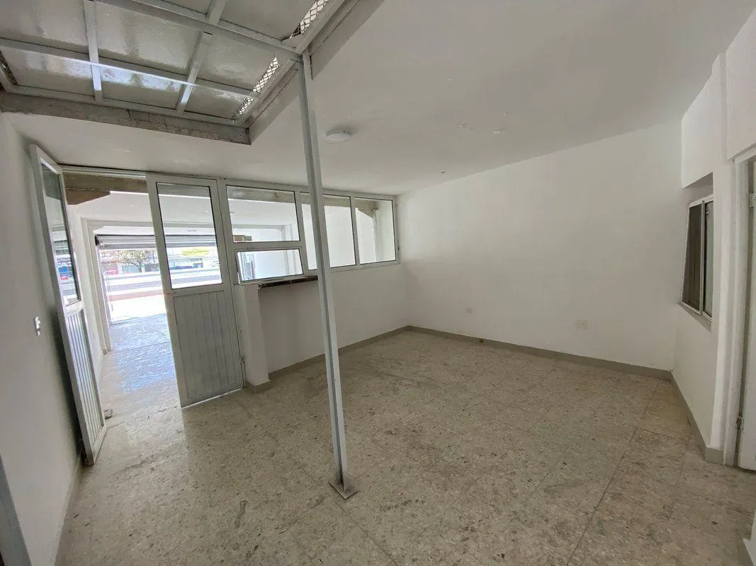 Local Comercial Spot2
