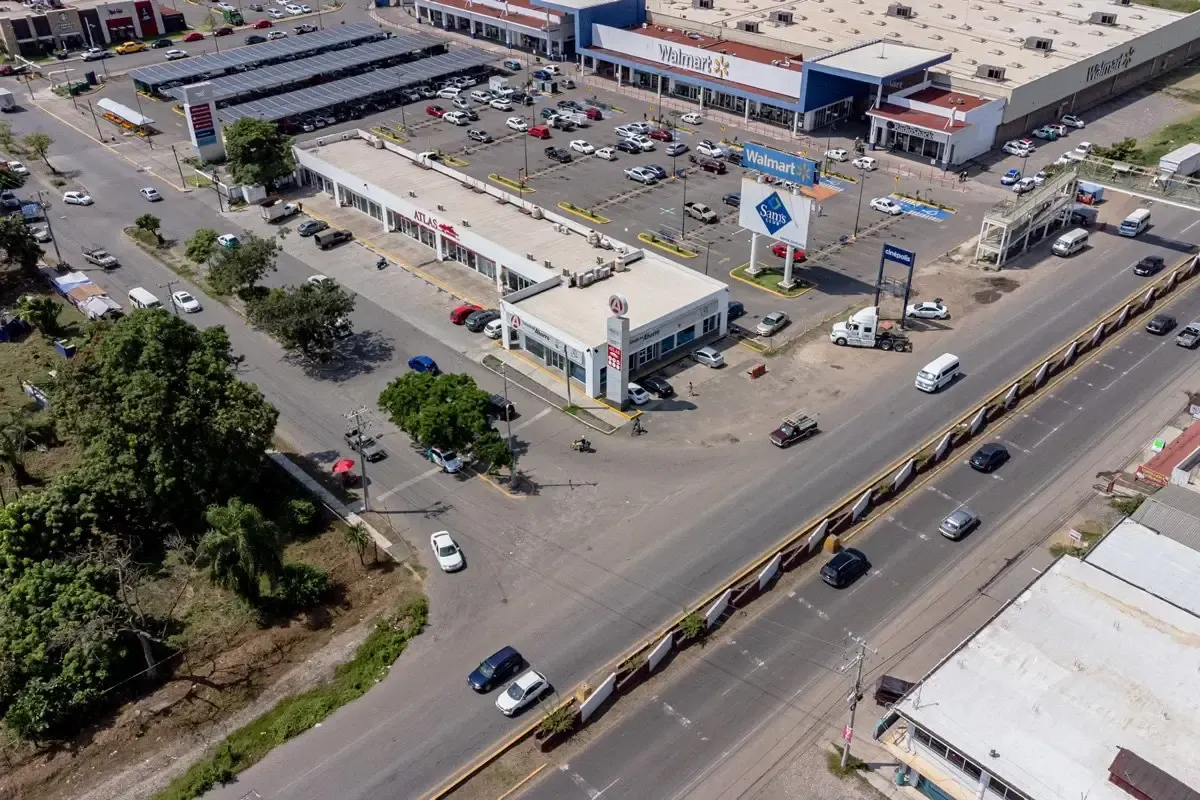 Local Comercial Spot2