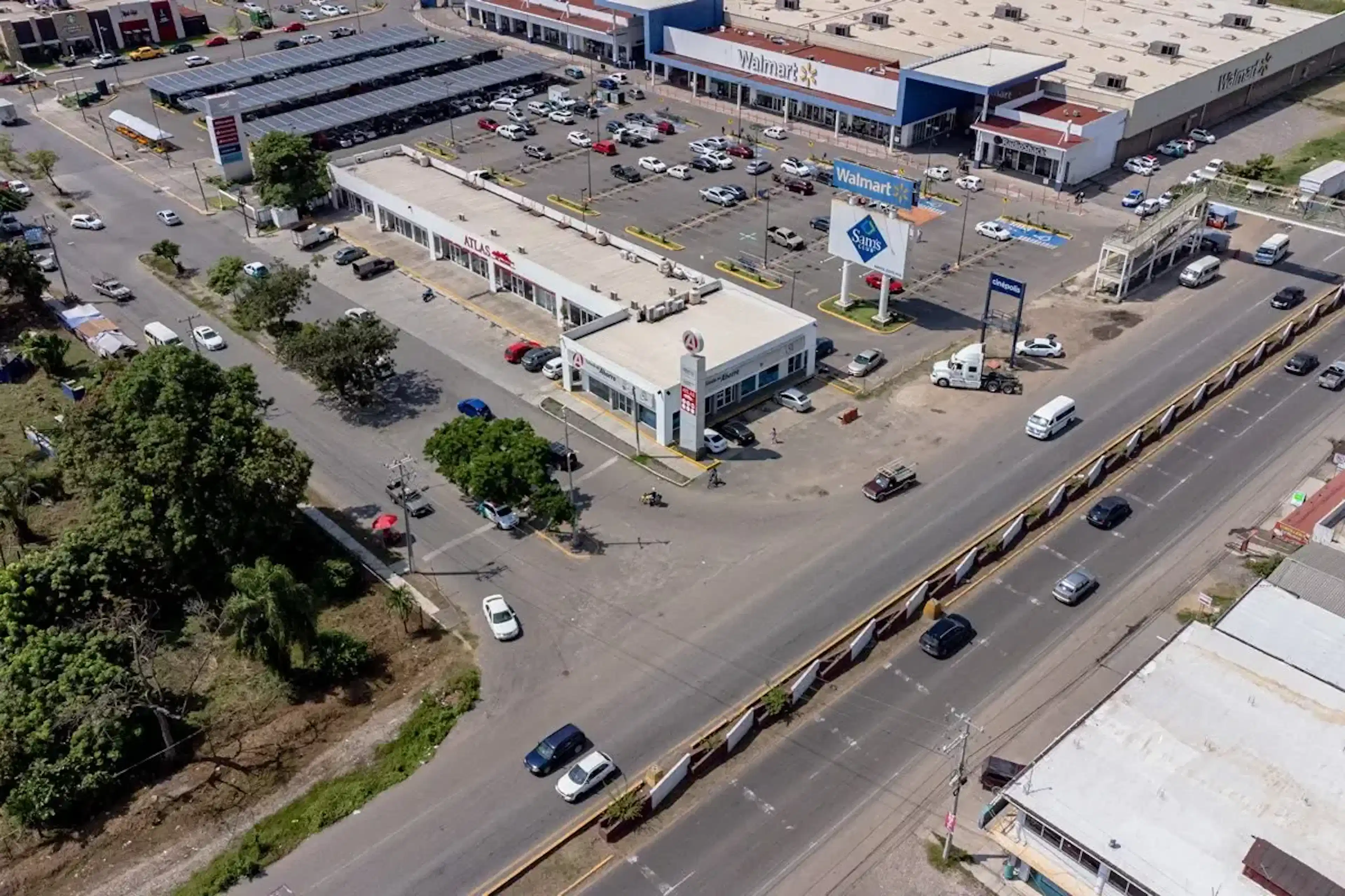 Av. Las Palmas 367