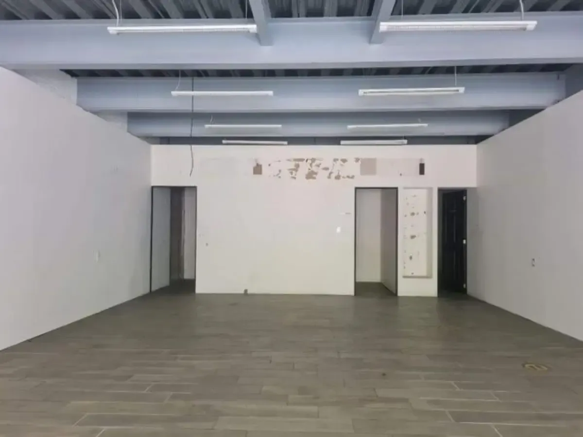 Local Comercial Spot2
