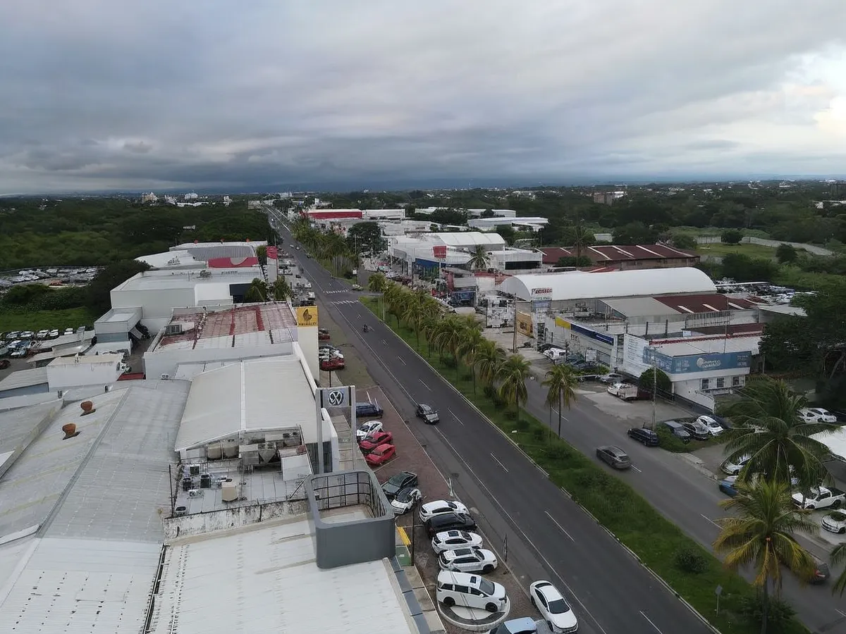 Local Comercial Spot2