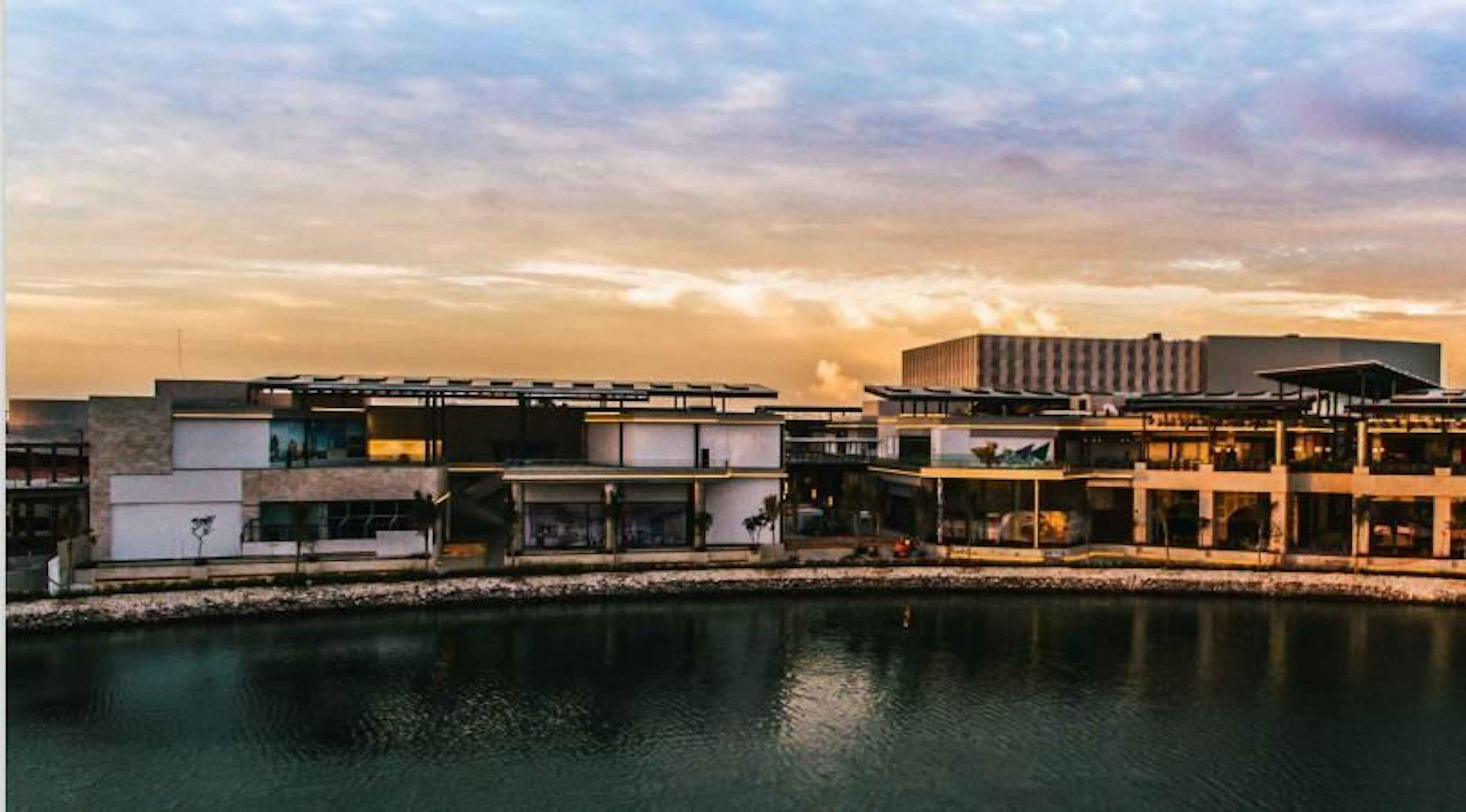 Marina Puerto Cancún 27102