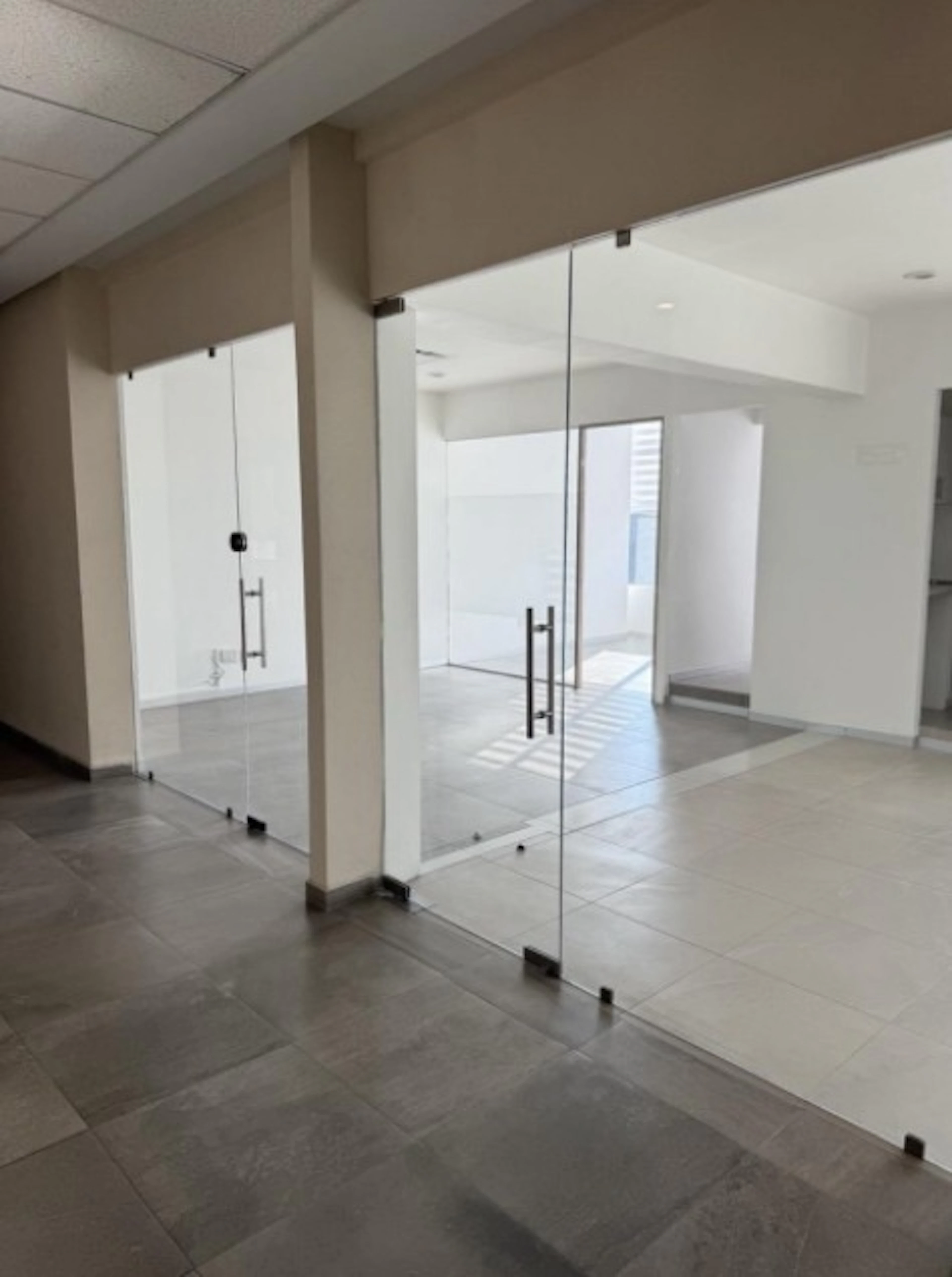 Oficinas 605 Y 606-photo