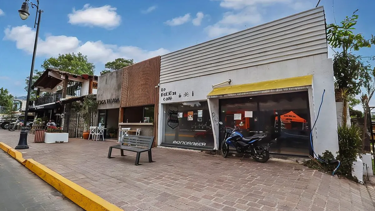 Local Comercial Spot2