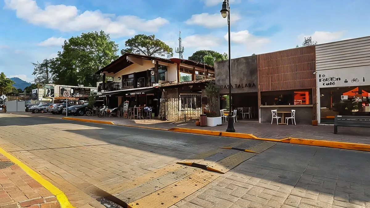 Local Comercial Spot2