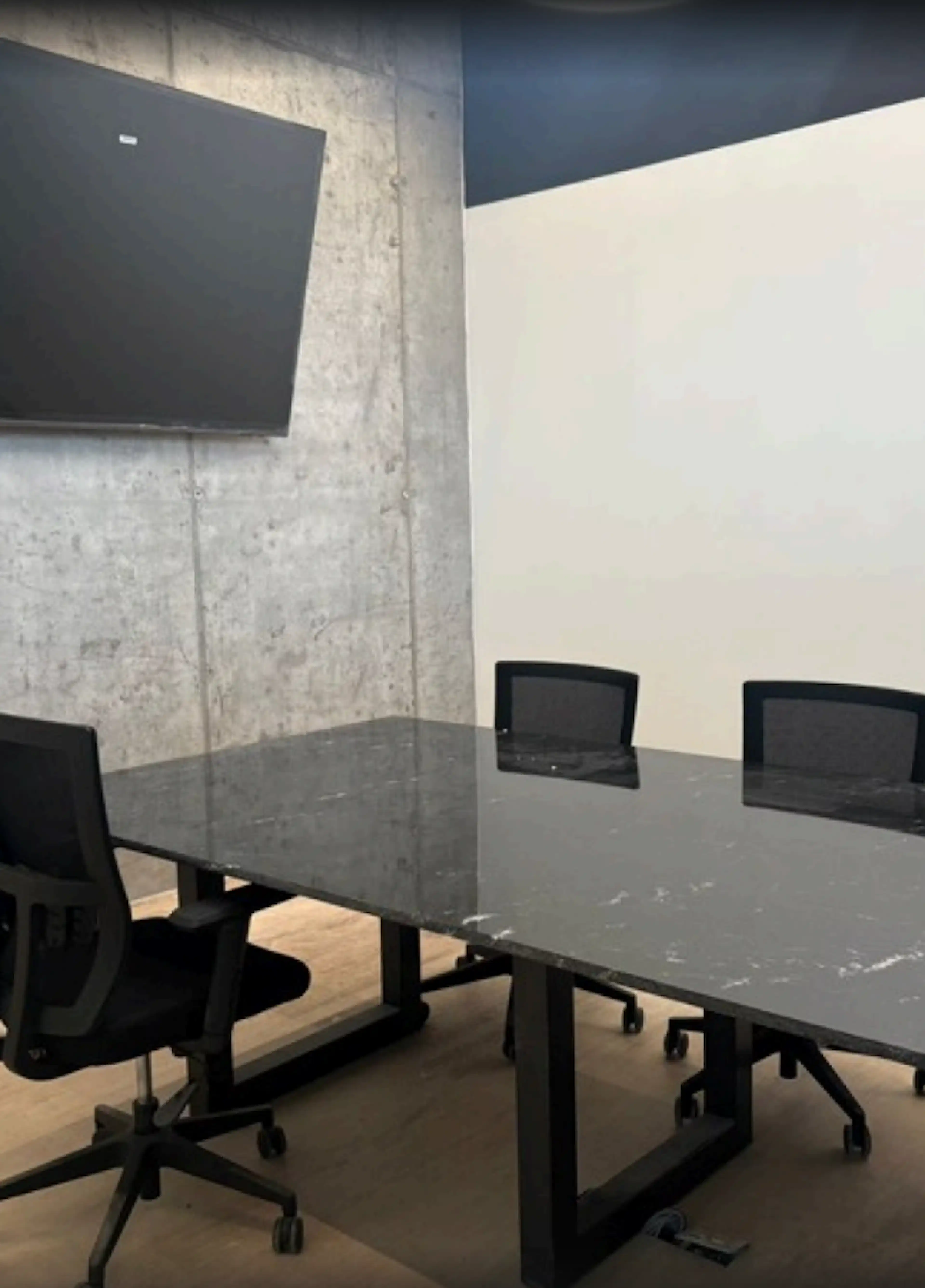 Oficina 115 / 4 Pax