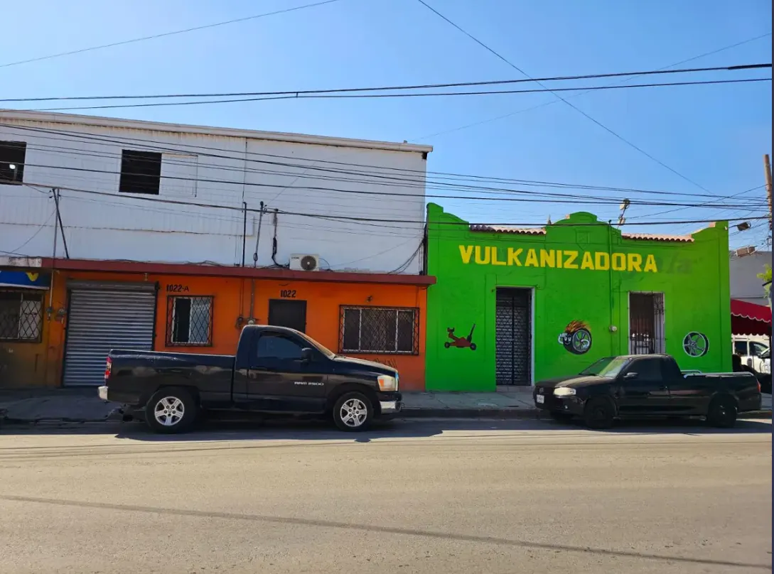 Local Comercial Spot2