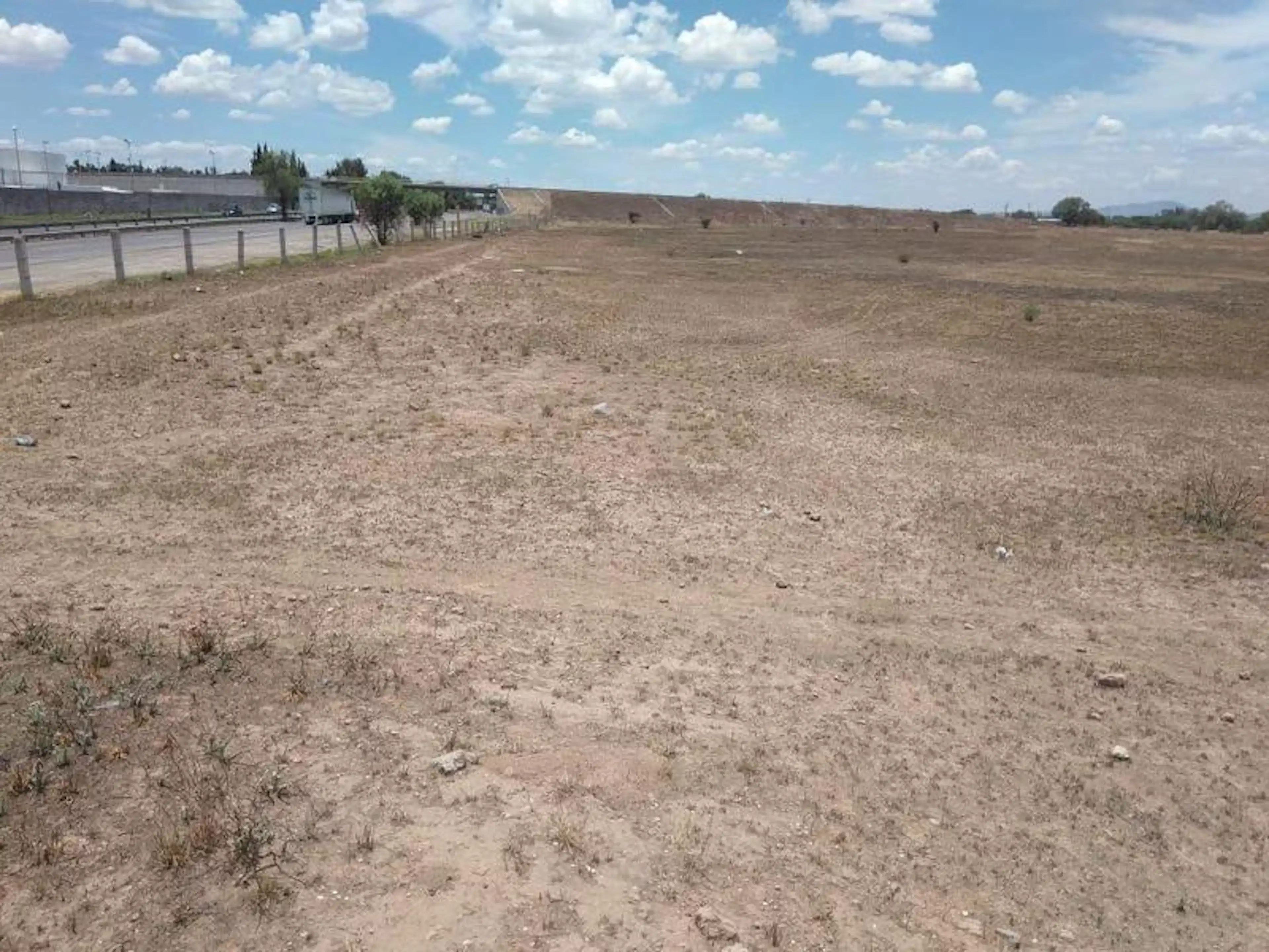 Venta De Terreno En San Francisco De Los Romo, En Aguascalientes