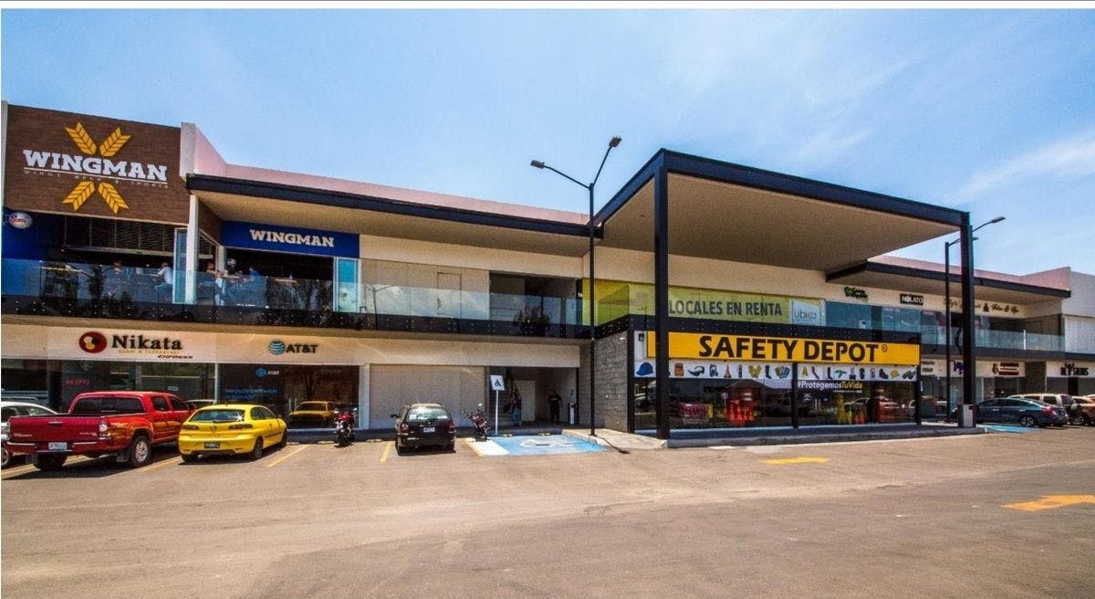 Local Comercial Spot2