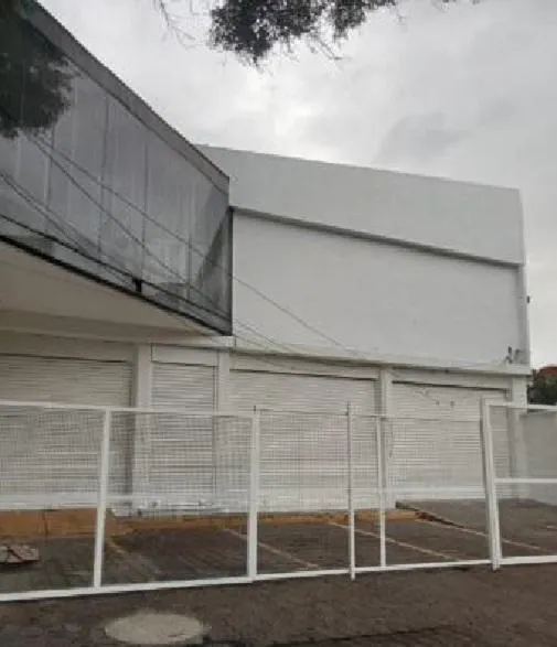 Local Comercial Spot2