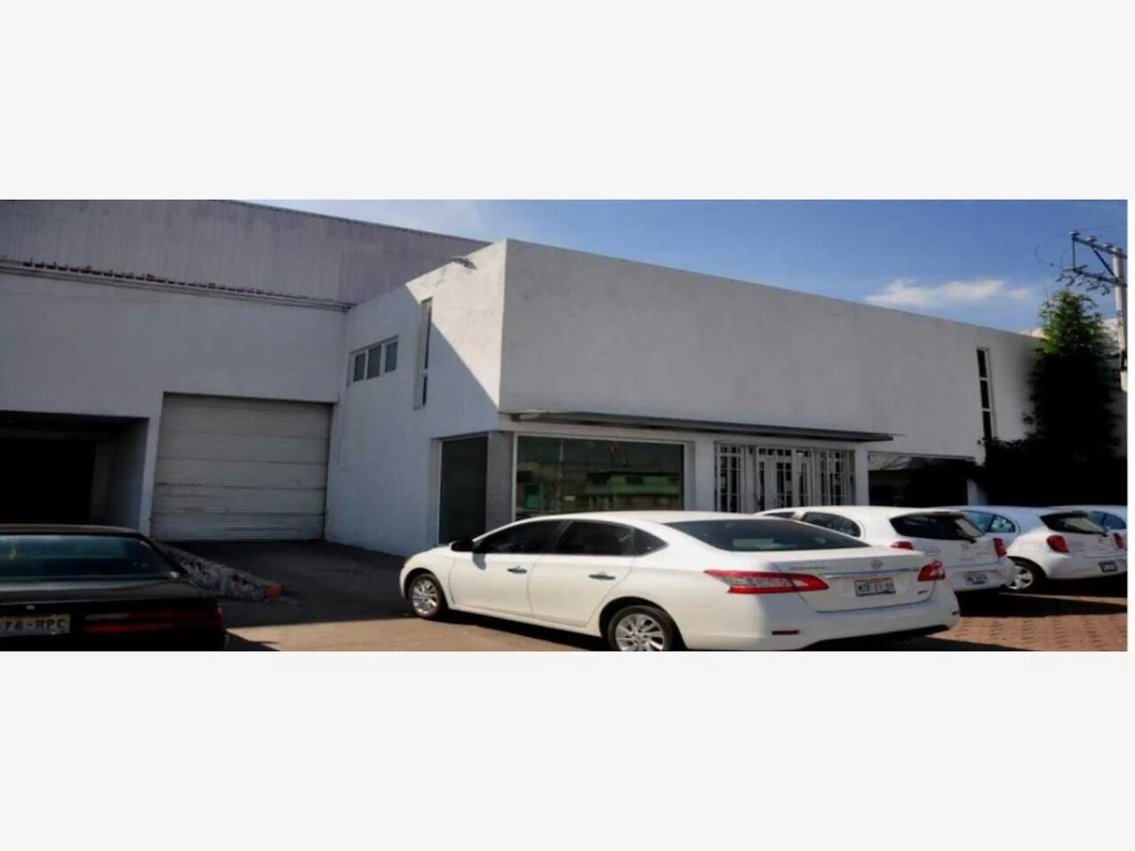 Paseo Constituyentes 30