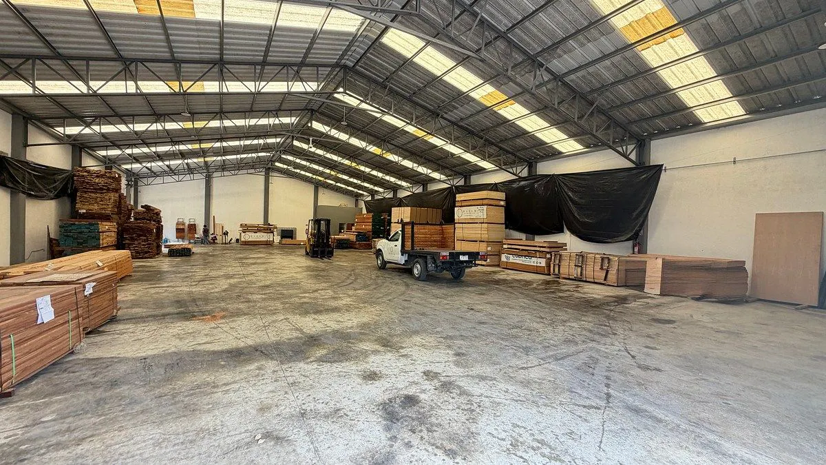 Industrial Spot2