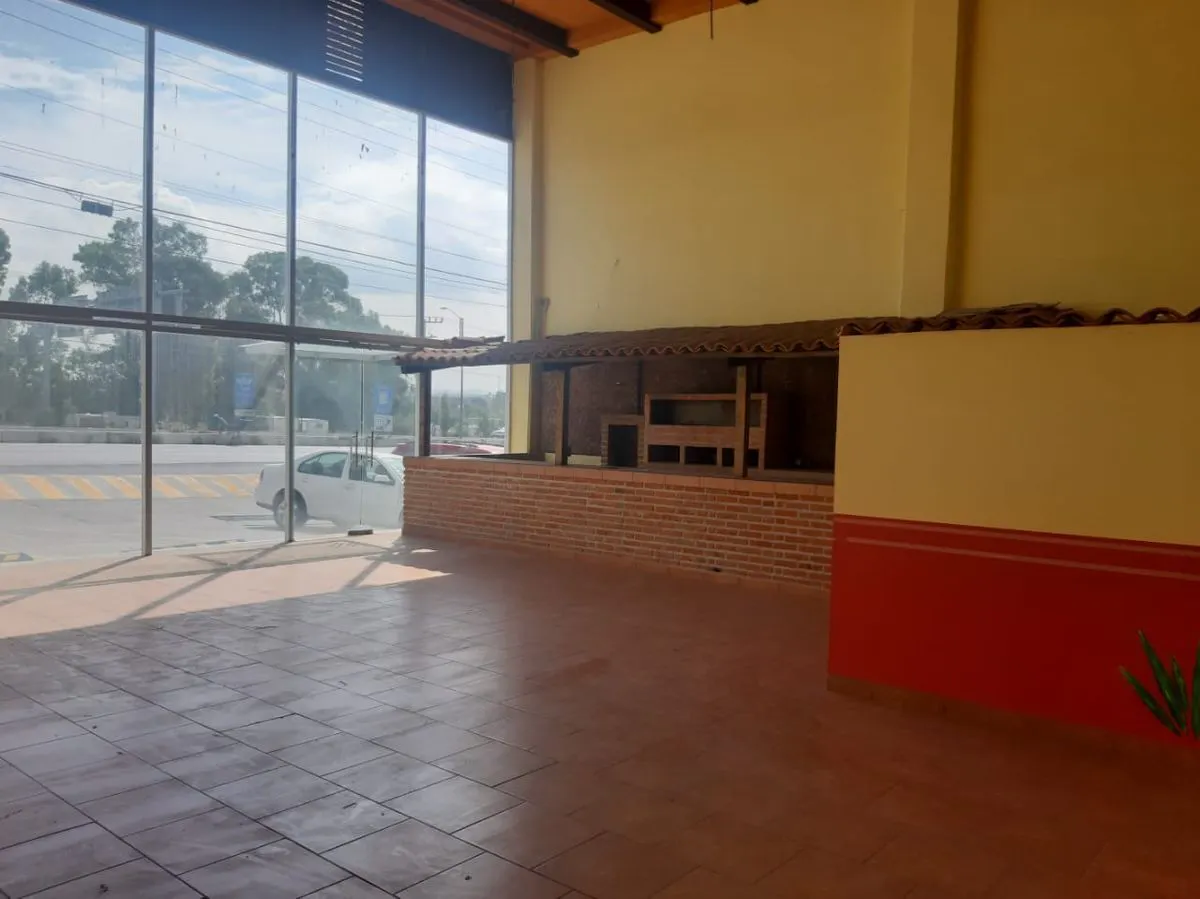 Local Comercial Spot2