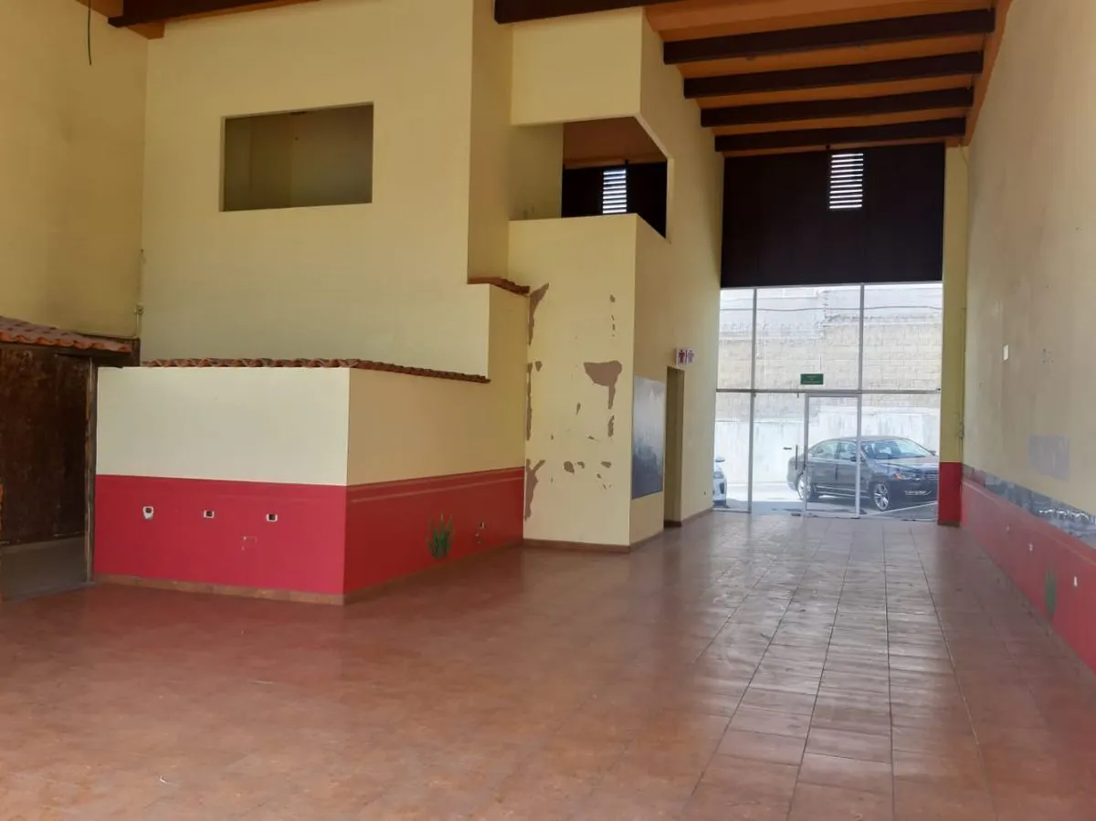 Local Comercial Spot2