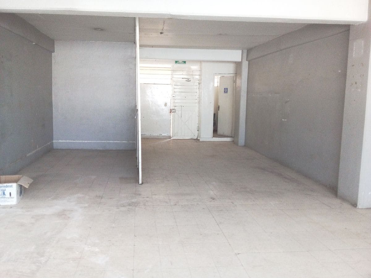 Local Comercial Spot2