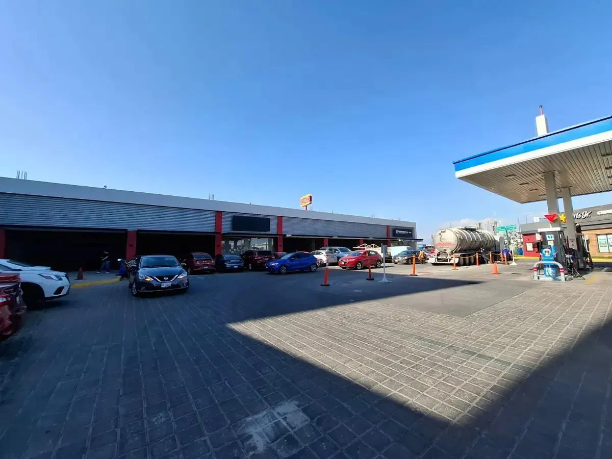 Local Comercial Spot2
