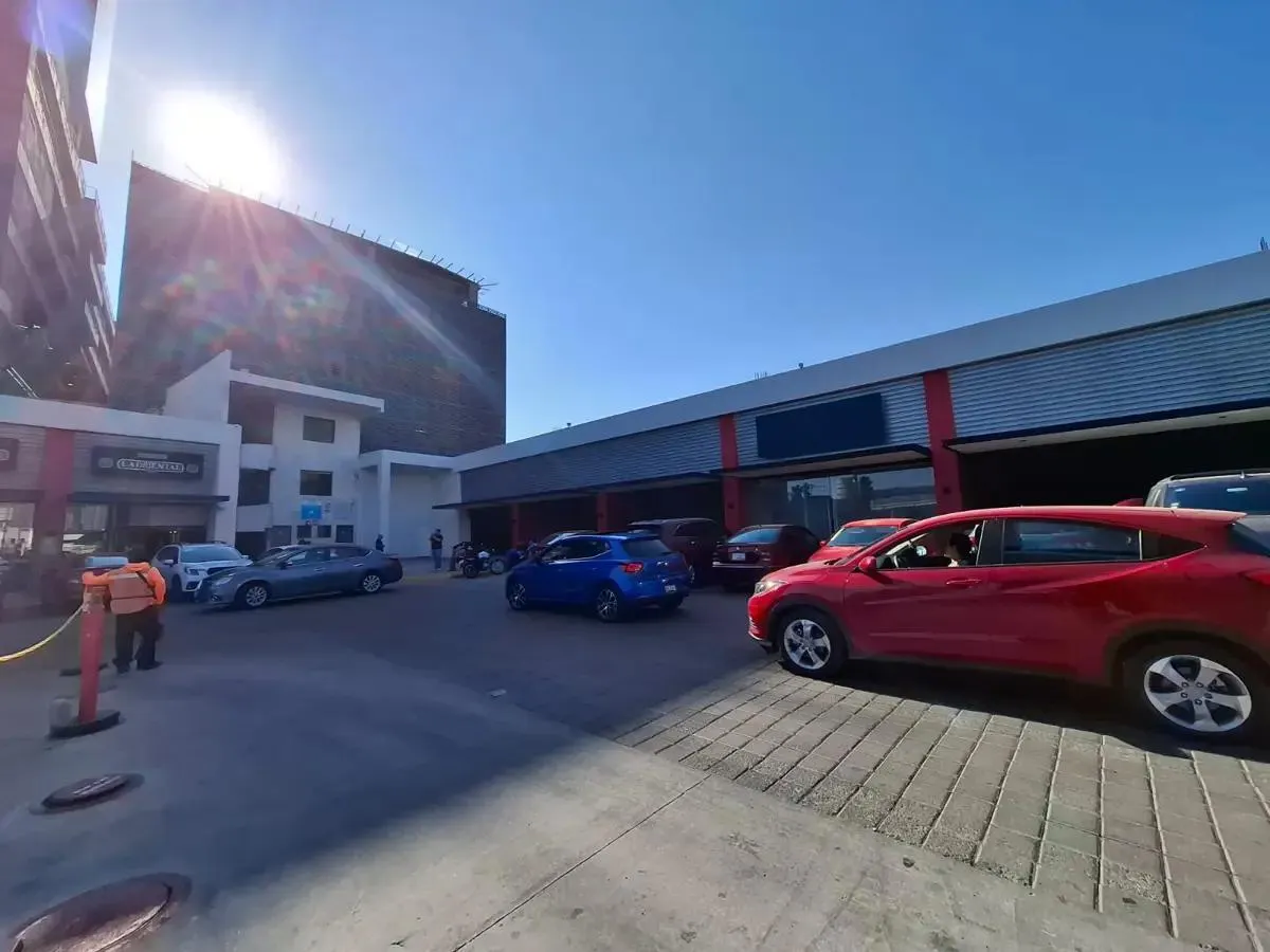 Local Comercial Spot2