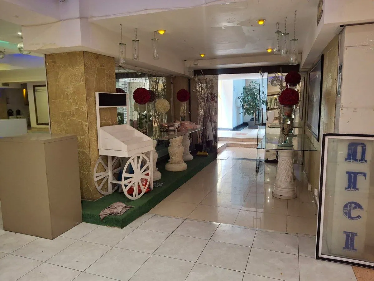 Local Comercial Spot2