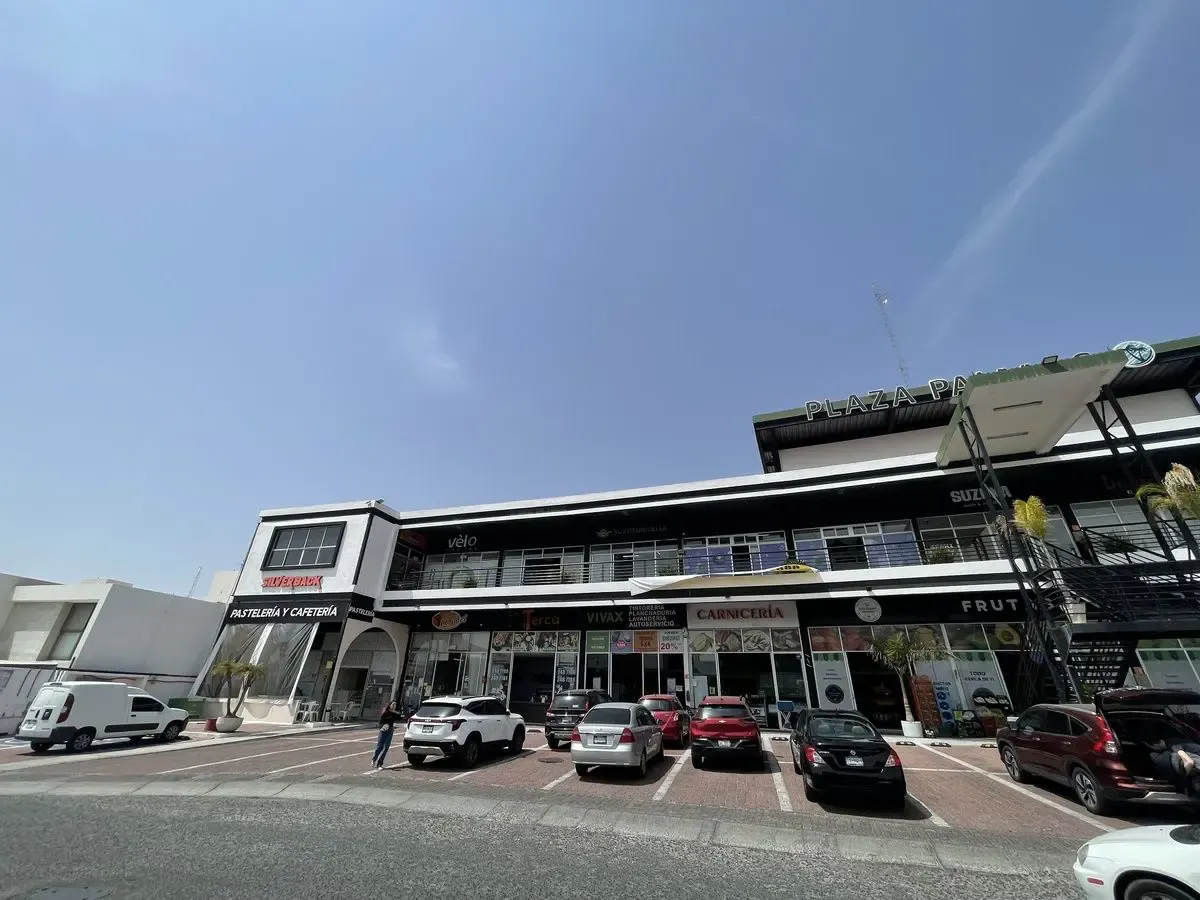 Local Comercial Spot2
