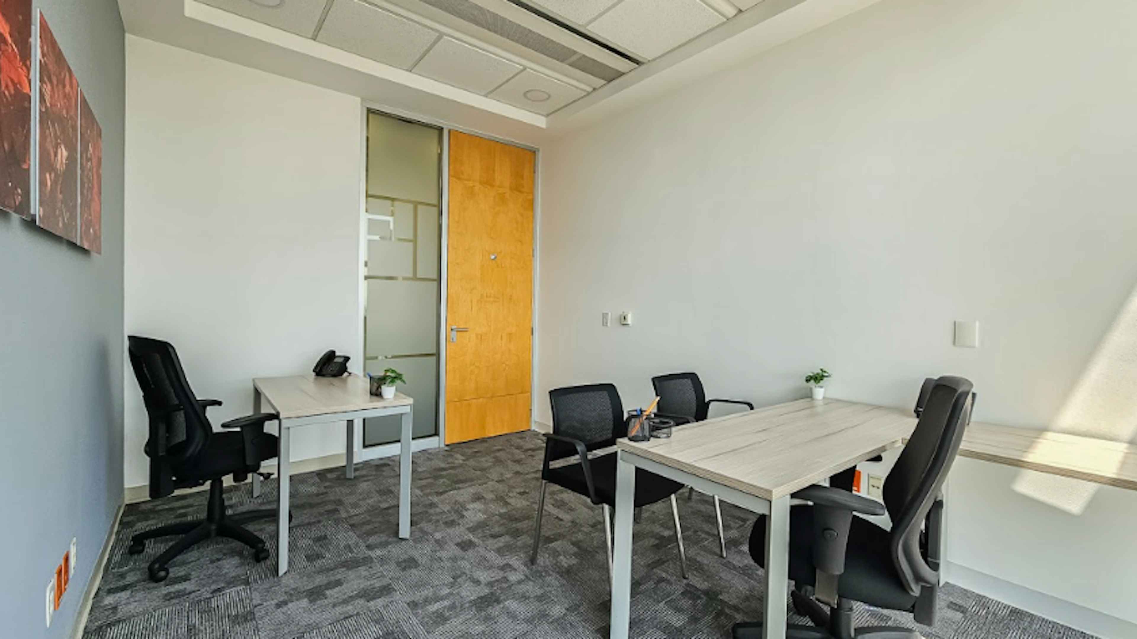 Oficina De 1-3 Personas