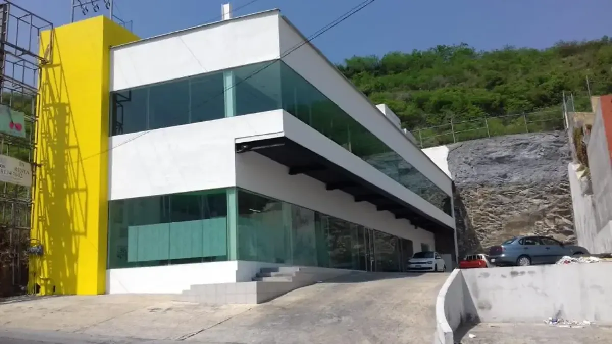 Local Comercial Spot2