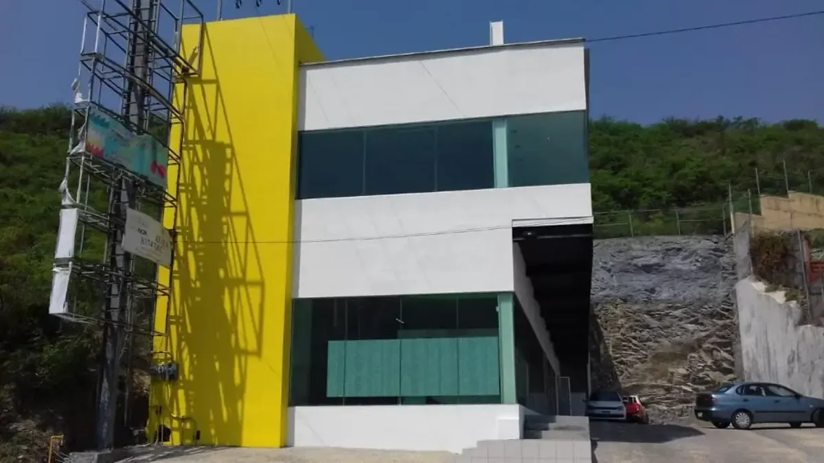 Local Comercial Spot2