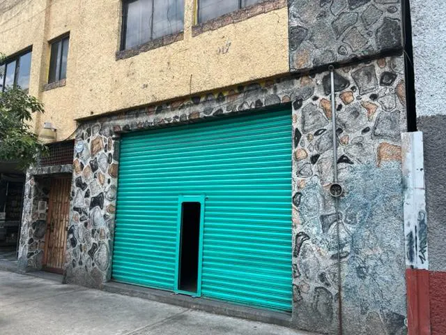Local Comercial Spot2