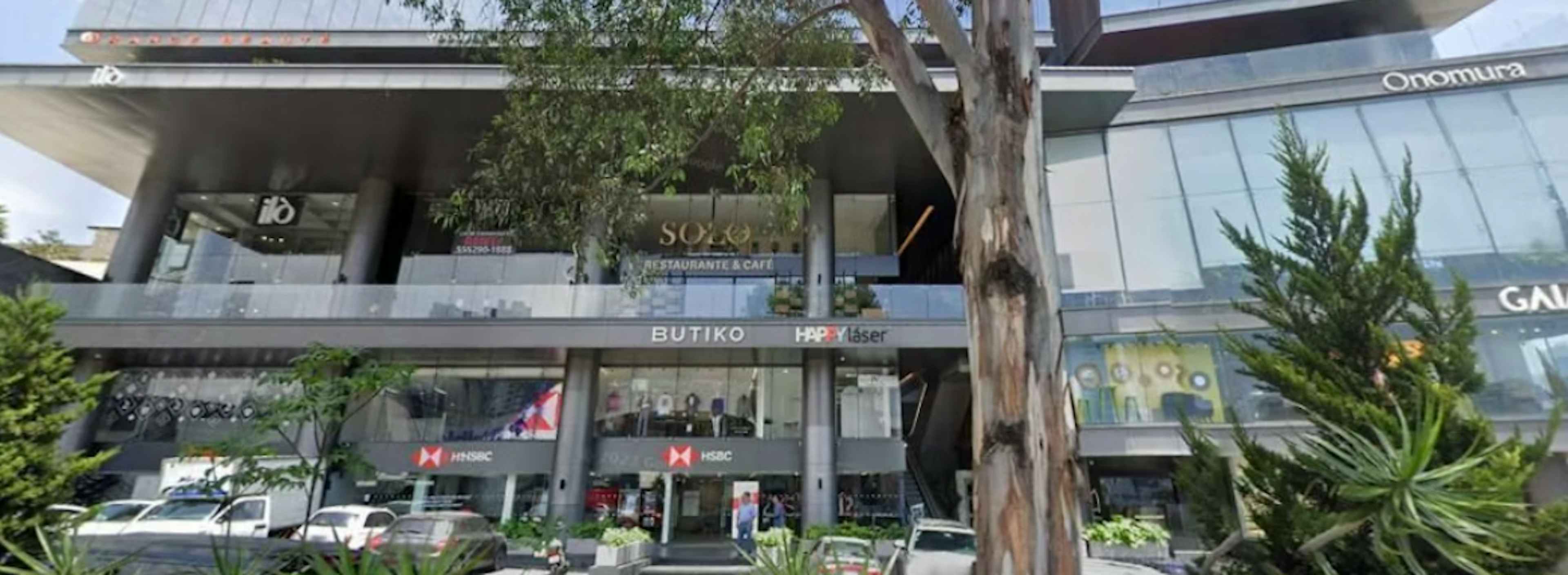 Boulevard Magnocentro 35