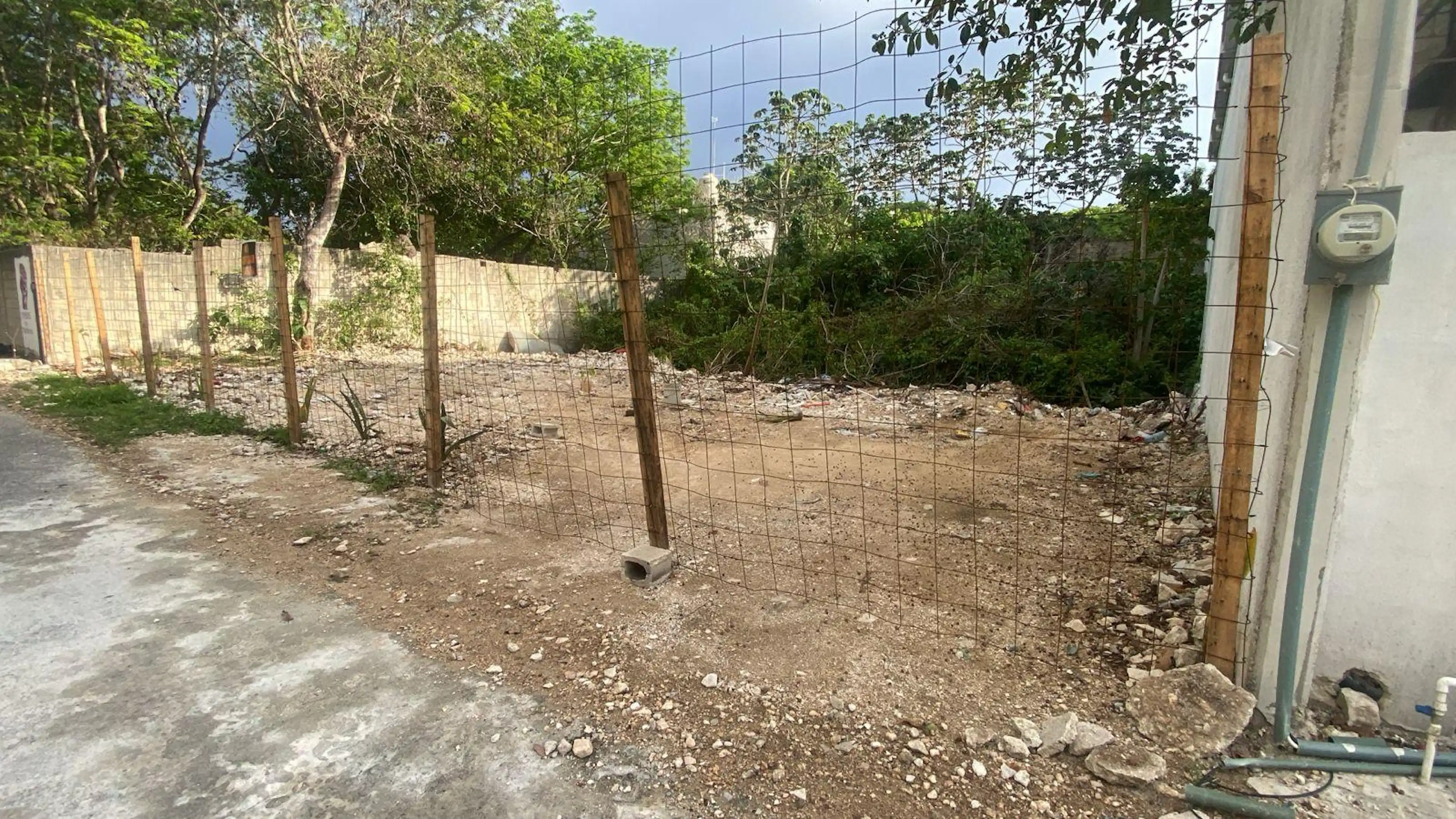 Terreno Ejido Sur frente a Dog Holliday
